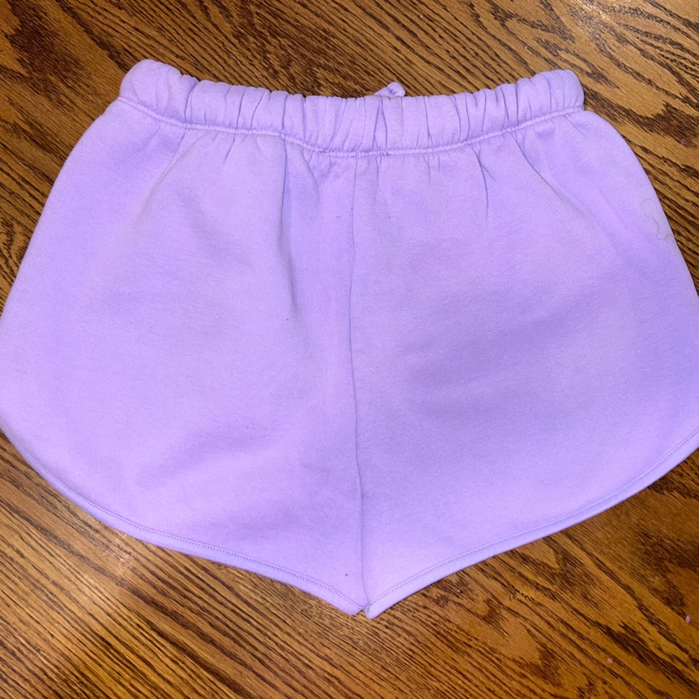 Women’s lounge shorts - Picture 2 of 3